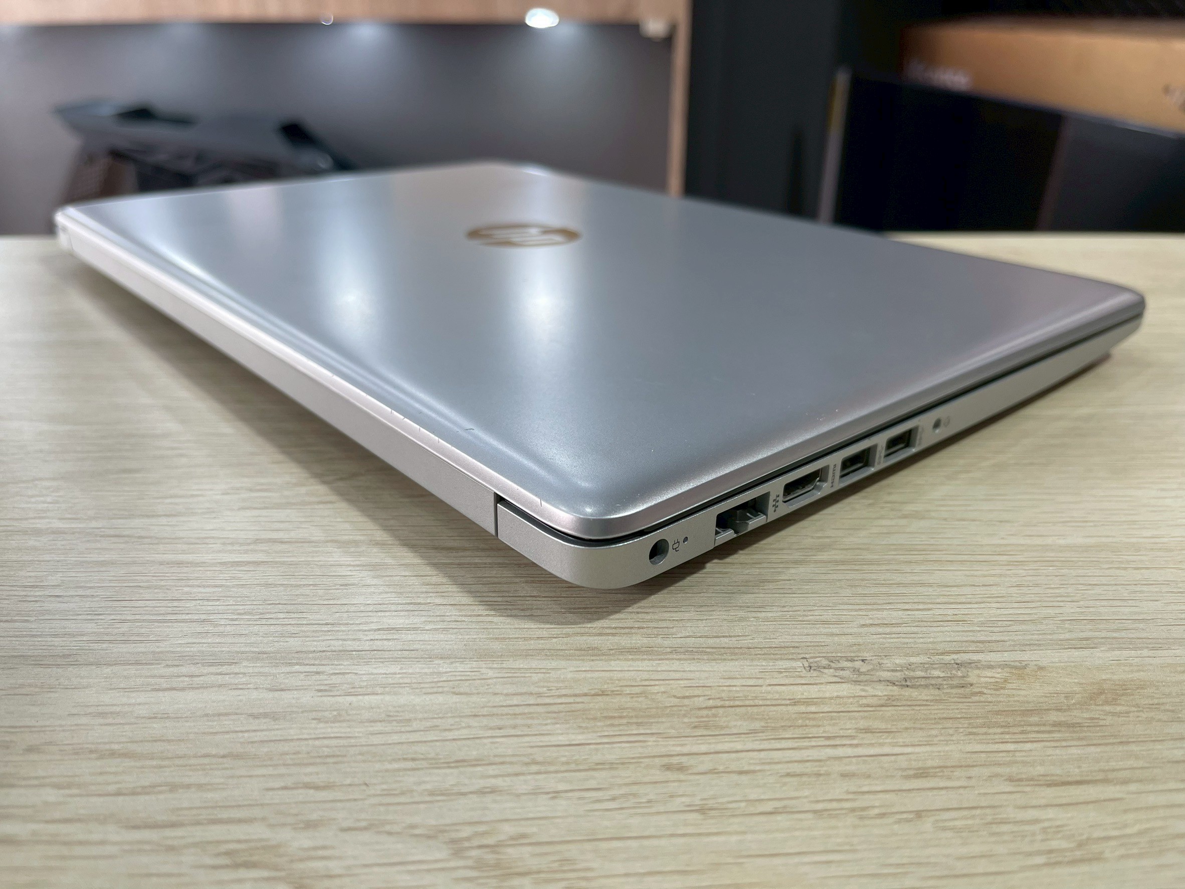 HP 15-DB1002AU (SILVER)