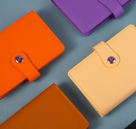 ชุดของขวัญปีใหม่,ชุดของขวัญของแจก,ชุดแก้วน้ำ+สมุดใส่นามบัตร,บัตรเครดิต+ปากกา,สกรีนโลโก้