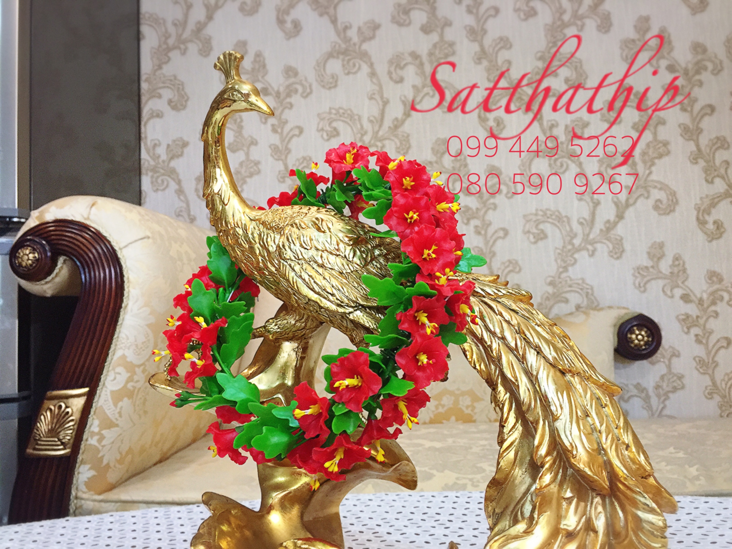 ดอกชบา - พวงมาลัยดอกชบา สีแดง ประดิษฐ์จากดิน/พวงมาลัยถวายพระพิฆเนศ-พระแม่ - Garland