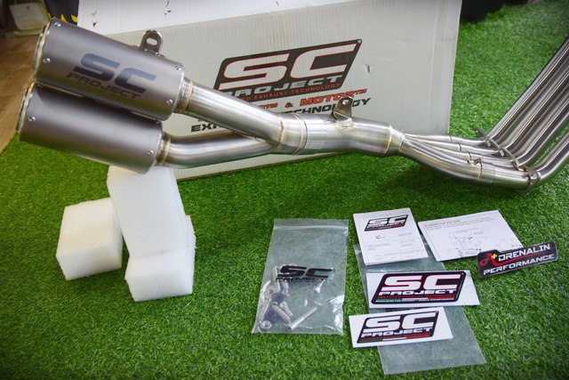 ท่อ SC Project Full System รุ่น Twin CR-T สำหรับ CB650F CBR650F 2014-2018 (For Exhibition only)