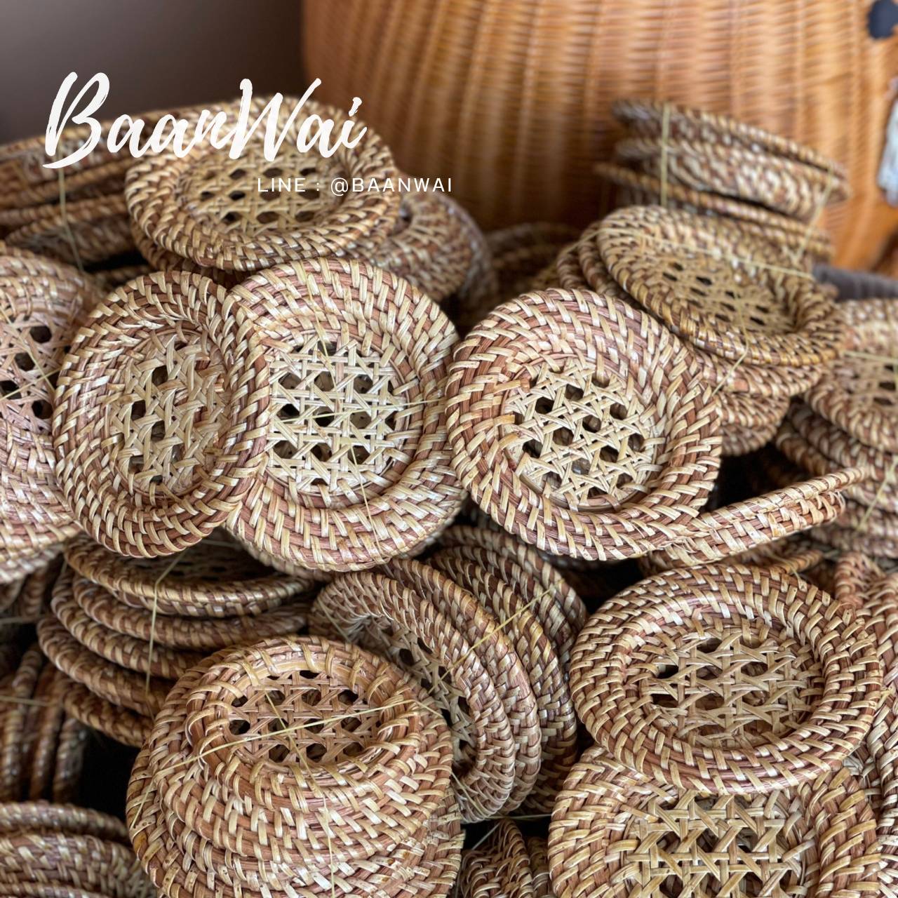 แผ่นรองแก้ว หวายแท้ ลายพิกุล