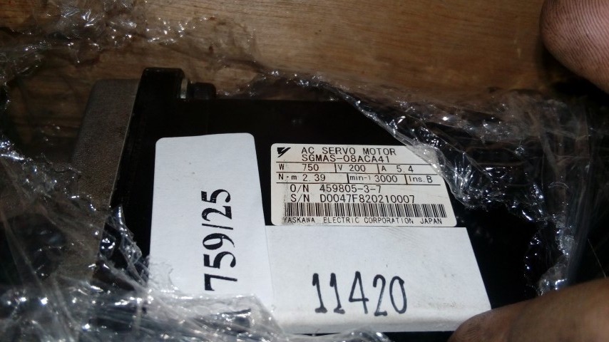 SGMAS-08ACA41 YASKAWA SERVO MOTOR