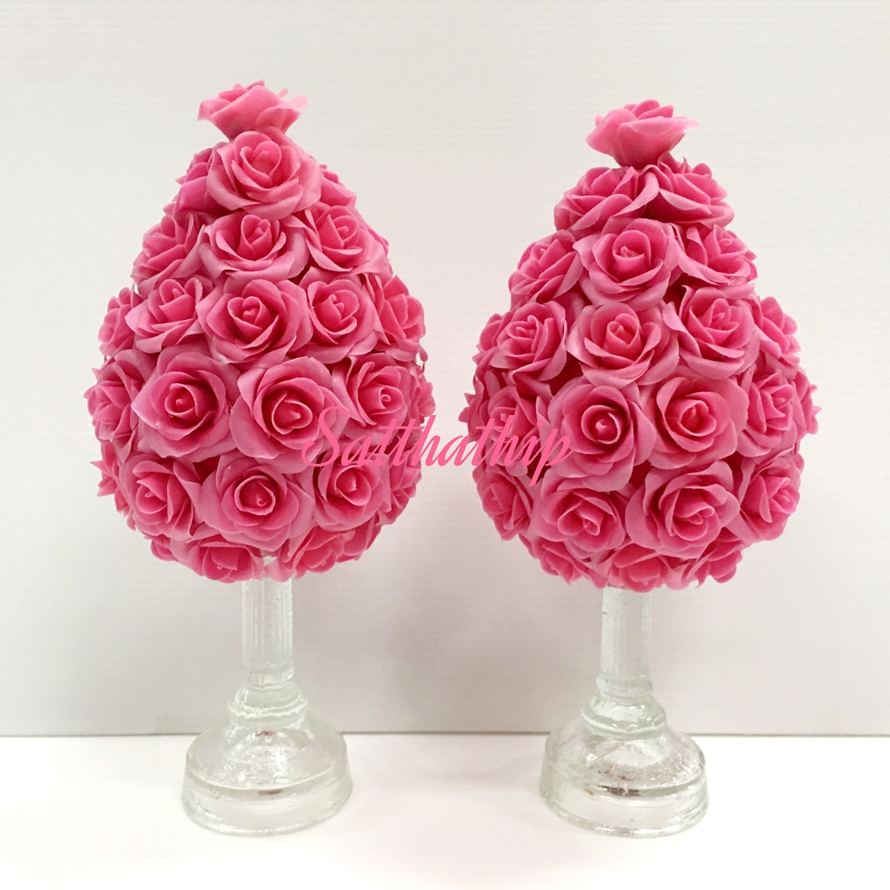 พานพุ่มดอกกุหลาบ ประดิษฐ์จากดิน [4 นิ้ว 1,590 บาท/คู่]