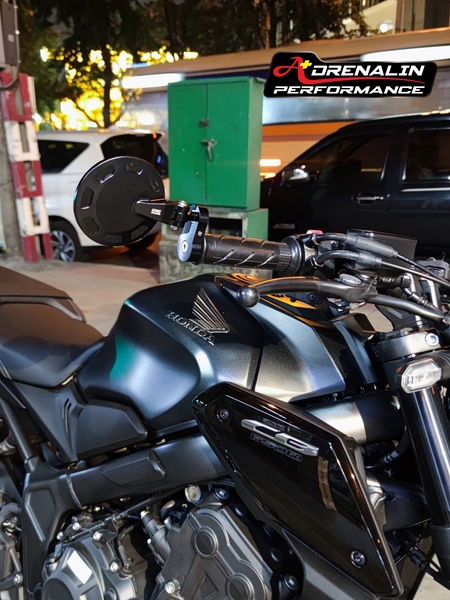 กระจกปลายแฮนด์ CNC racing สำหรับ M821 2018+ แบบกลม สีดำ รุ่น Rocket