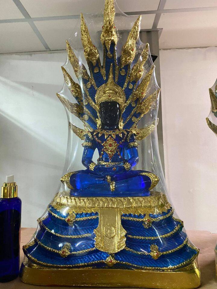 พระเเก้วนาคปรก สูง 27 นิ้ว สีประจำวัน