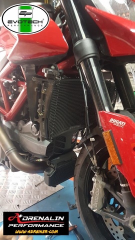 Evotech การ์ดหม้อน้ำ (Radiator guard) สำหรับ HyperMotard 950