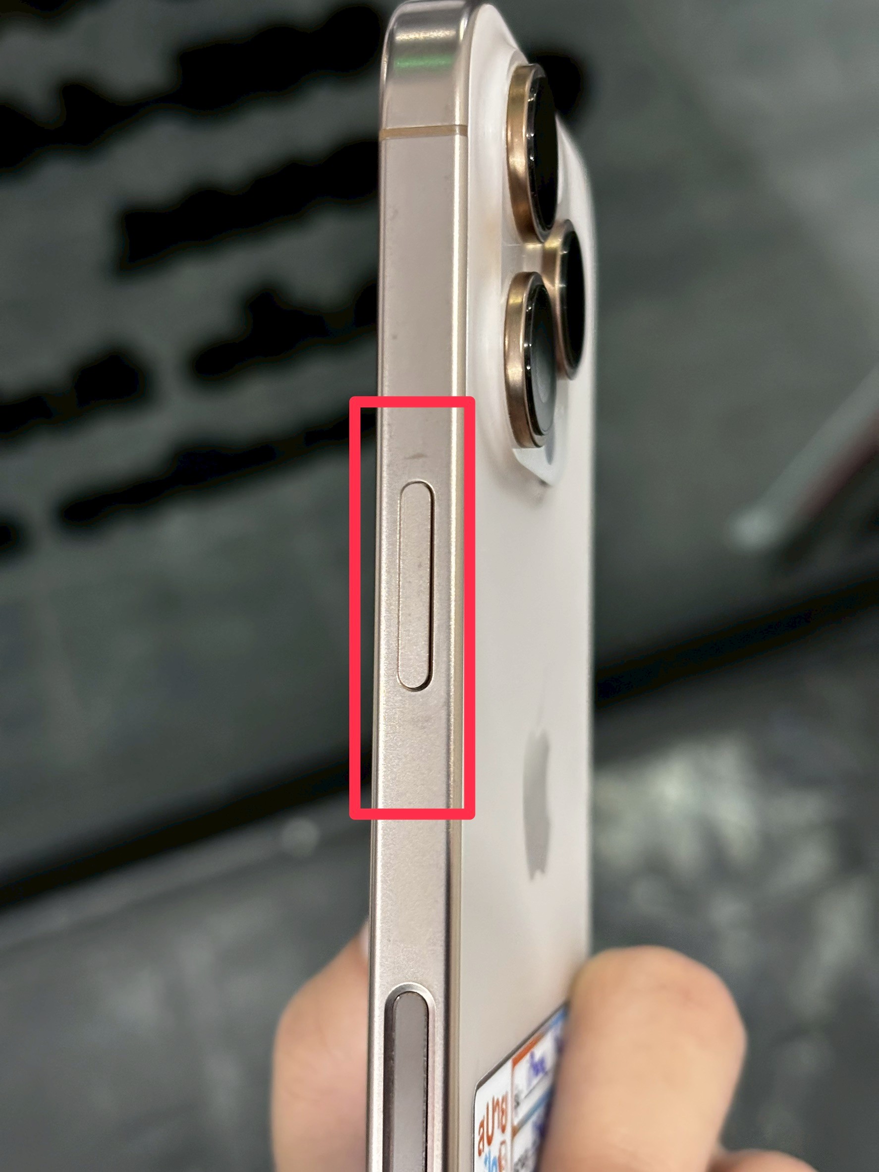 iPhone 16 Pro 256GB Desert Titanium