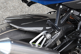 บังโคลนหลัง คาร์บอน Magical Racing จาก Japan สำหรับ GSXR1000 L7+