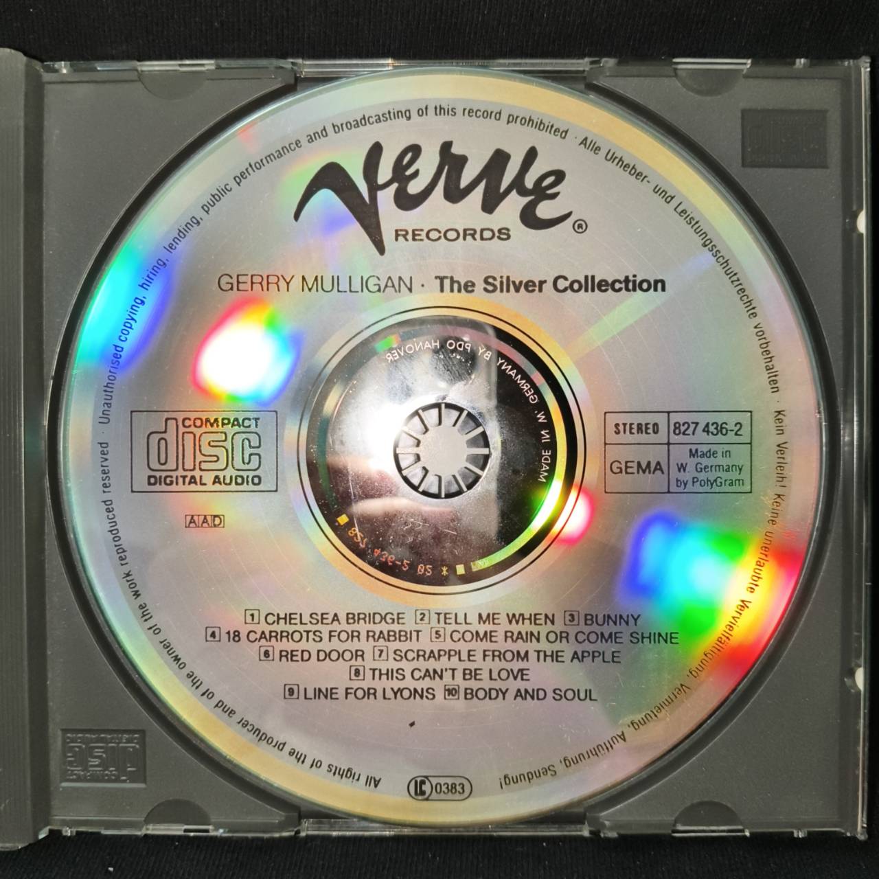 Gerry Mulligan – Gerry Mulligan Meets The Saxophonists (The Silver Collection) / GERMANY / แผ่นเป็นรอย