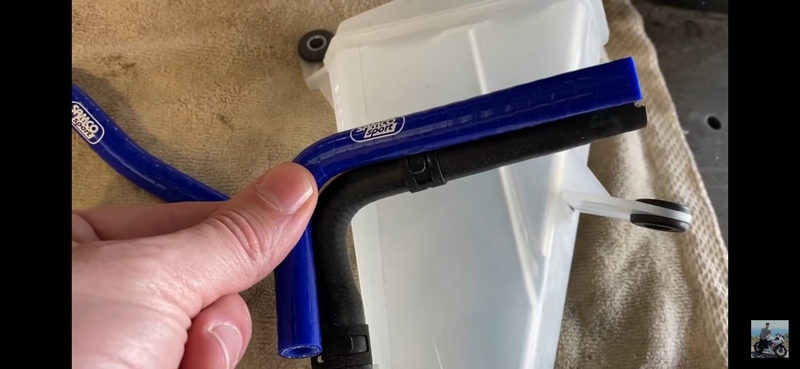 ท่อยาง Samco สำหรับ S1000RR 2020+