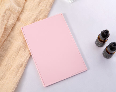 กระจกพับได้,กระจกพกพา,กระจกสกรีนโลโก้,สินค้าพรีเมี่ยม,ของแจก,ราคาถูก