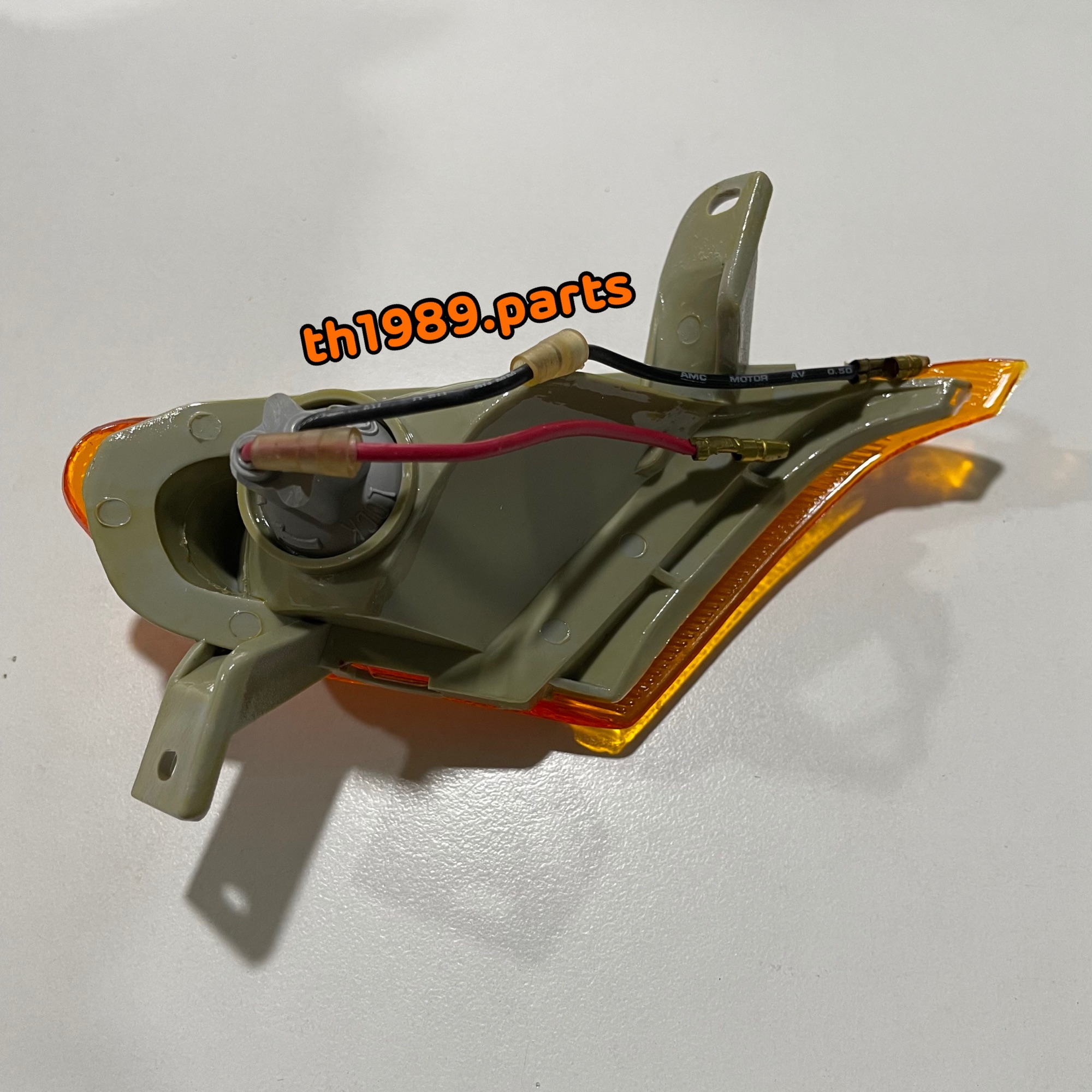 40621-211-0R ไฟเลี้ยวหน้าข้างขวา JR120 เจอาร์120 อะไหล่เทียบ HMA รหัสทดแทน 4621-211-0R