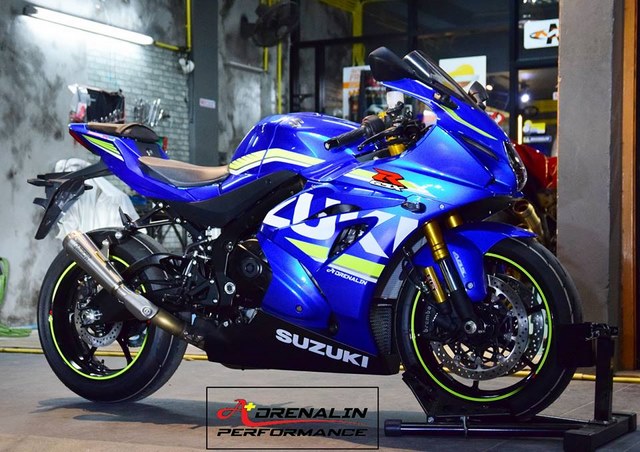 ท่อ Arrow รุ่น Pro-Race สำหรับ GSXR1000 ปี 2017 L7+ (For Exhibition only)
