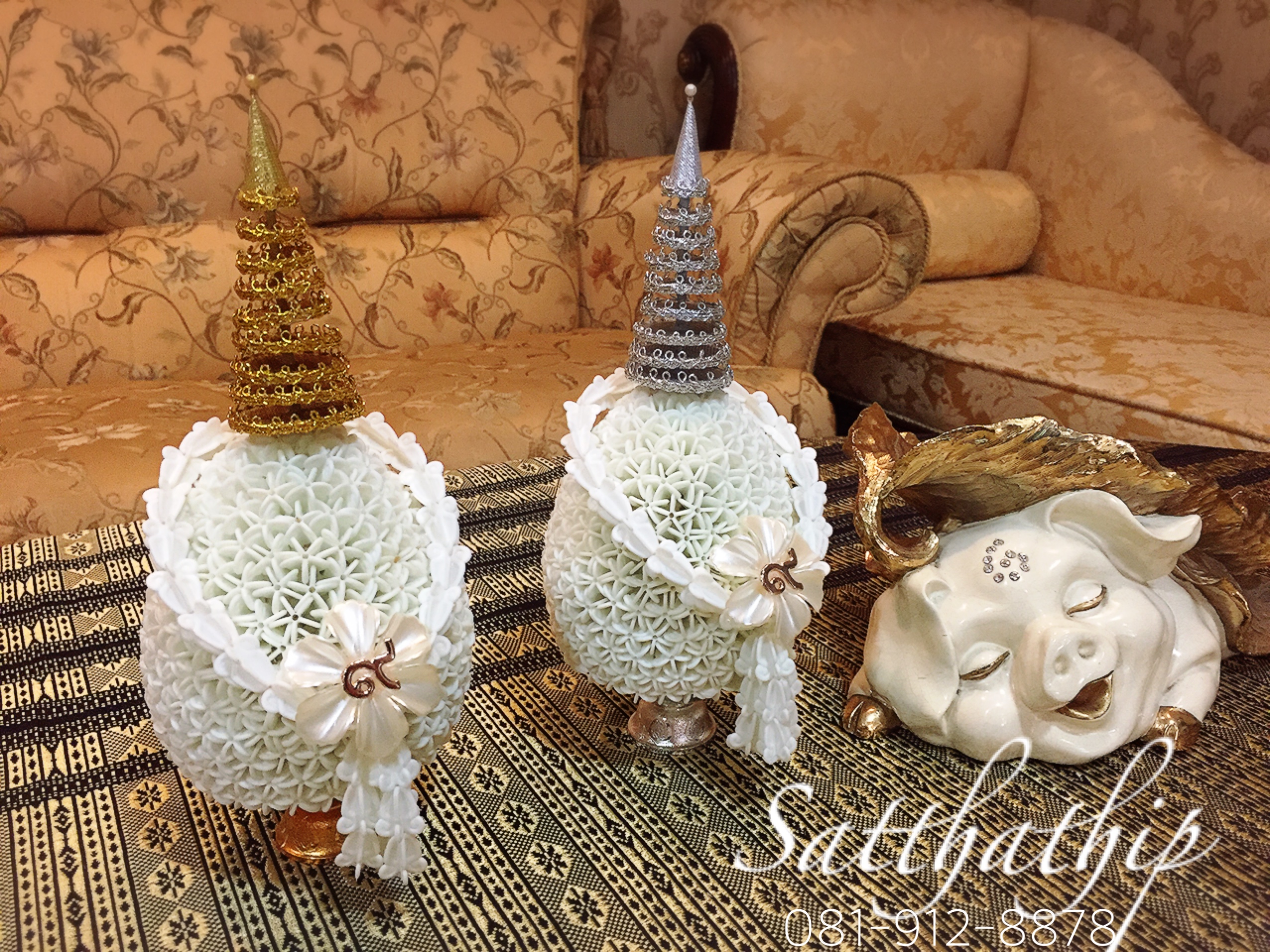 พานพุ่ม - พานพุ่มสักการะ - พานพุ่มดอกรัก - พานพุ่มดอกรักประดิษฐ์ (พลาสติก) - พานพุ่มสีขาว - Panpum
