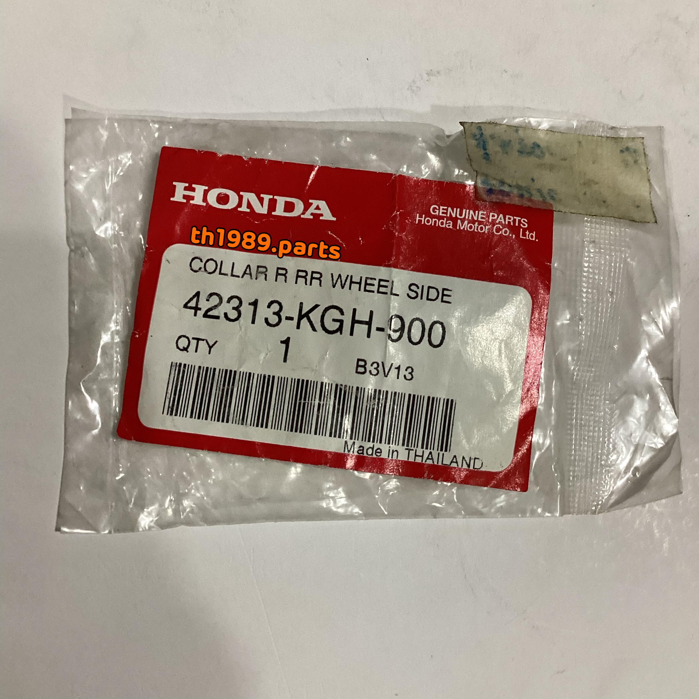 42313-KGH-900 ปลอกเพลาล้อหลังขวา SONIC 2004 , CBR150R 2004 อะไหล่แท้ HONDA