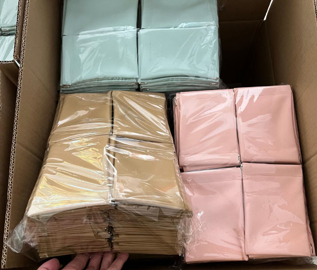 กระเป๋าใส่เศษเหรียญ,กระเป๋าใส่สตางค์,PU,สกรีนโลโก้,ขนาด10*10cm