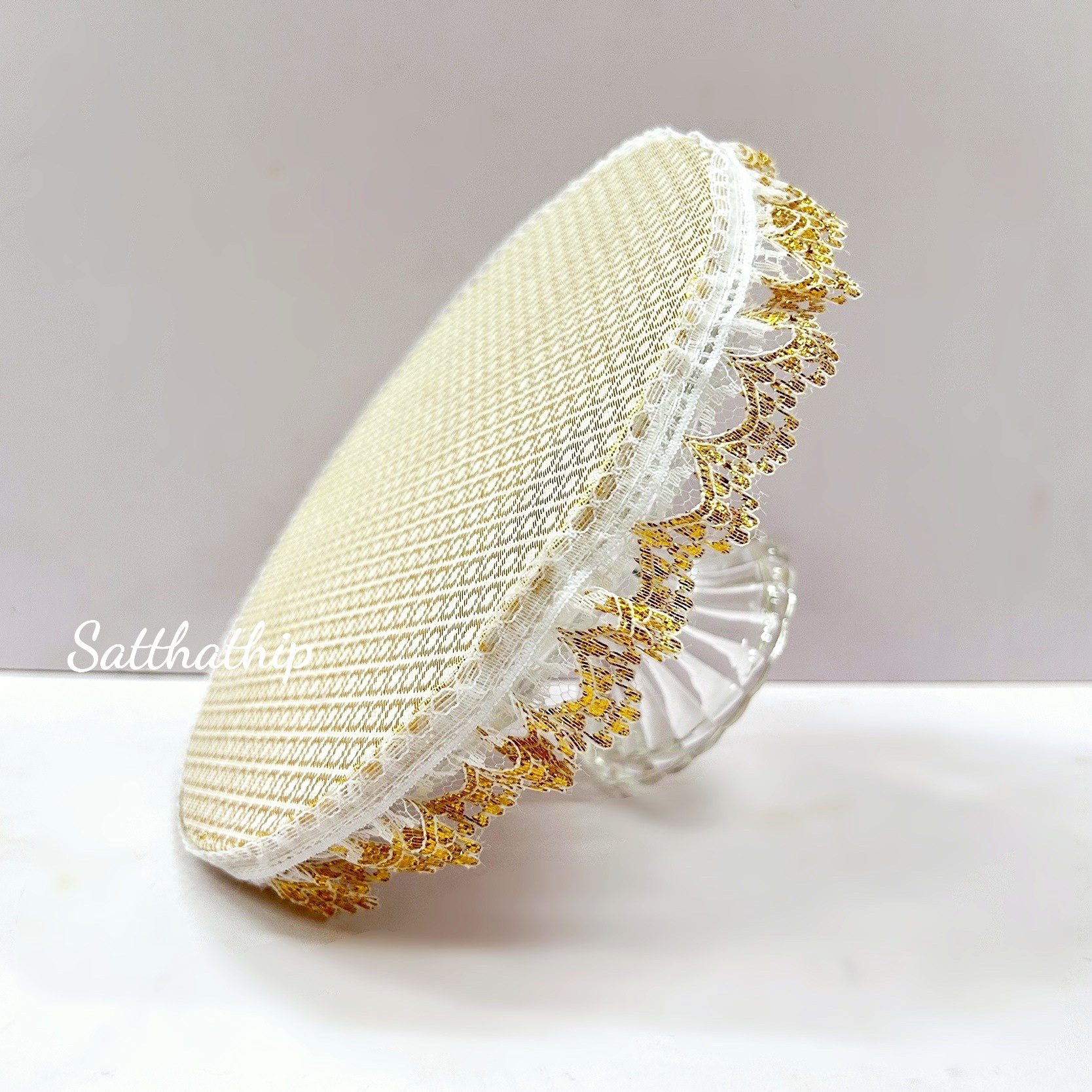 พานแก้วปูผ้ารอง ขนาด เส้นผ่าศูนย์กลาง 8 นิ้ว