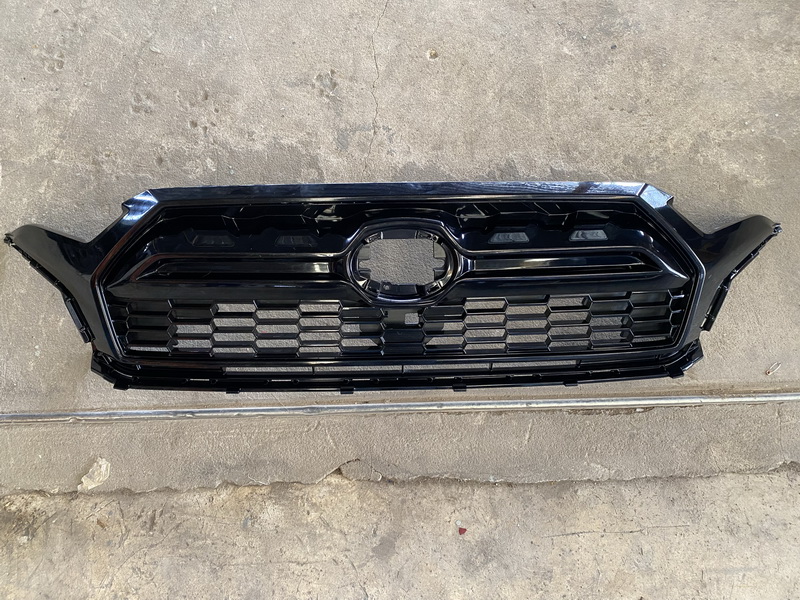 กระจังหน้า Toyota Cross GR 2022-2023