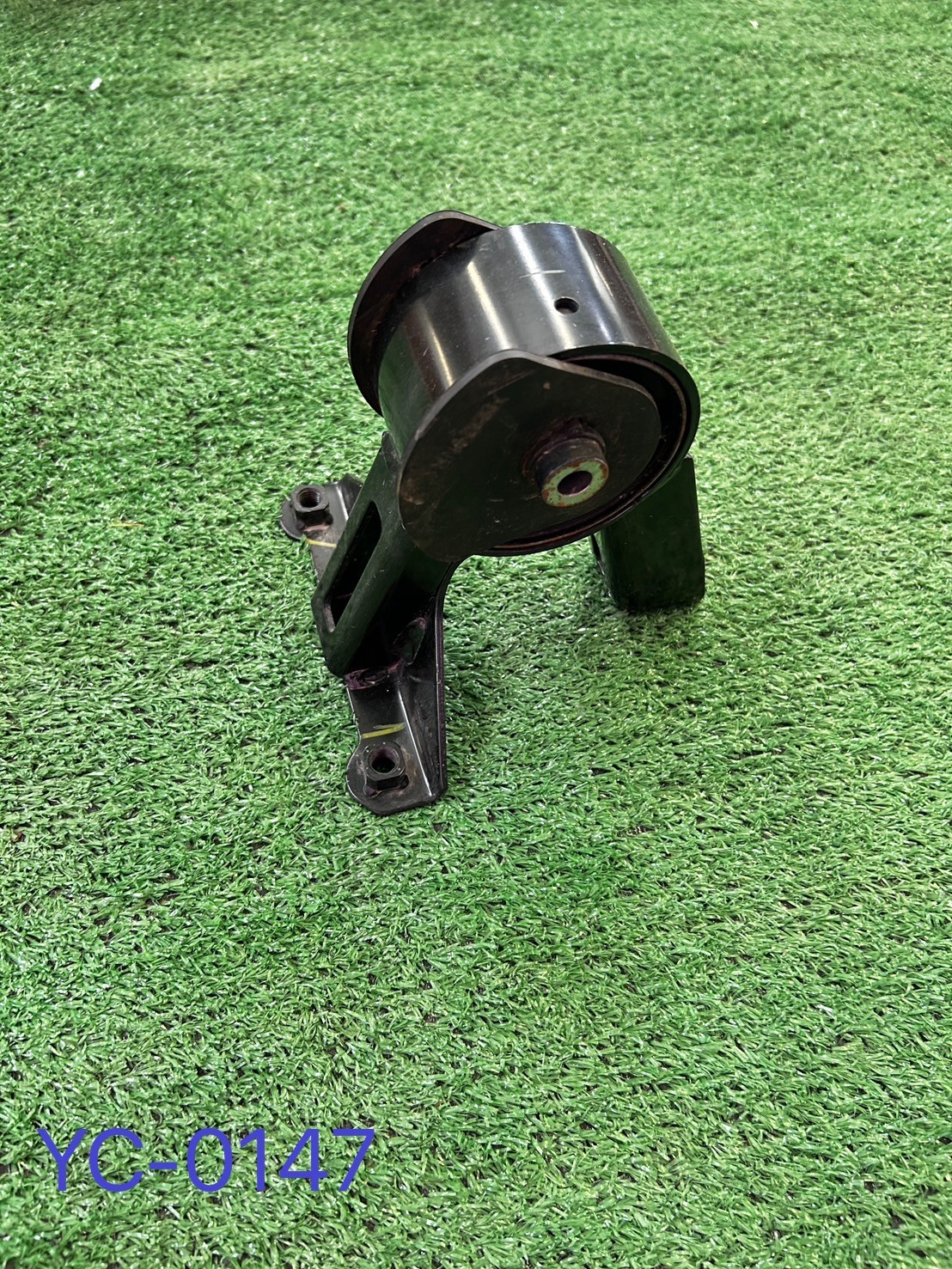 ยางแท่นเครื่องหลังเครื่อง Suzuki Swift 2012-17