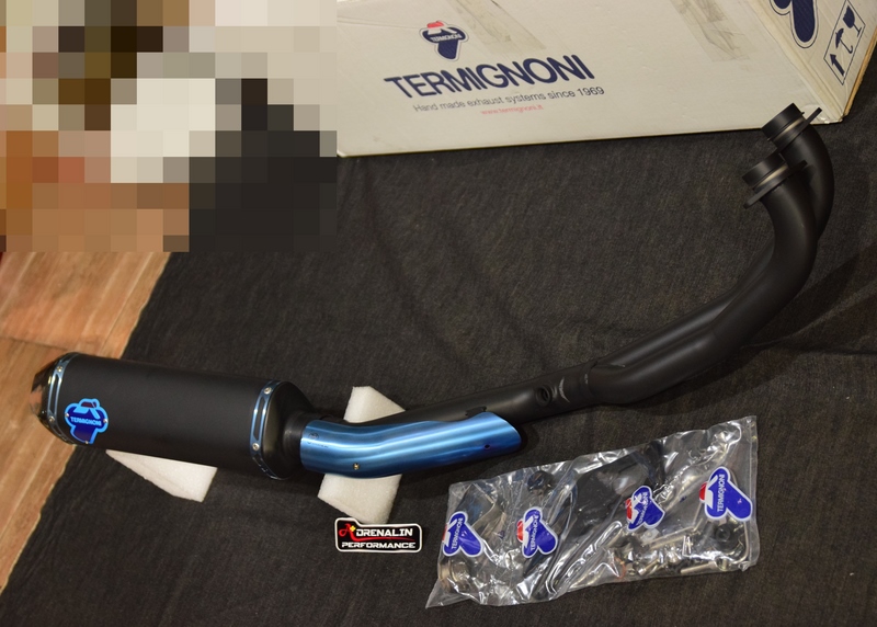 ท่อ Termignoni double black titanium สำหรับ Tmax 560 blue guard (For Exhibition only)