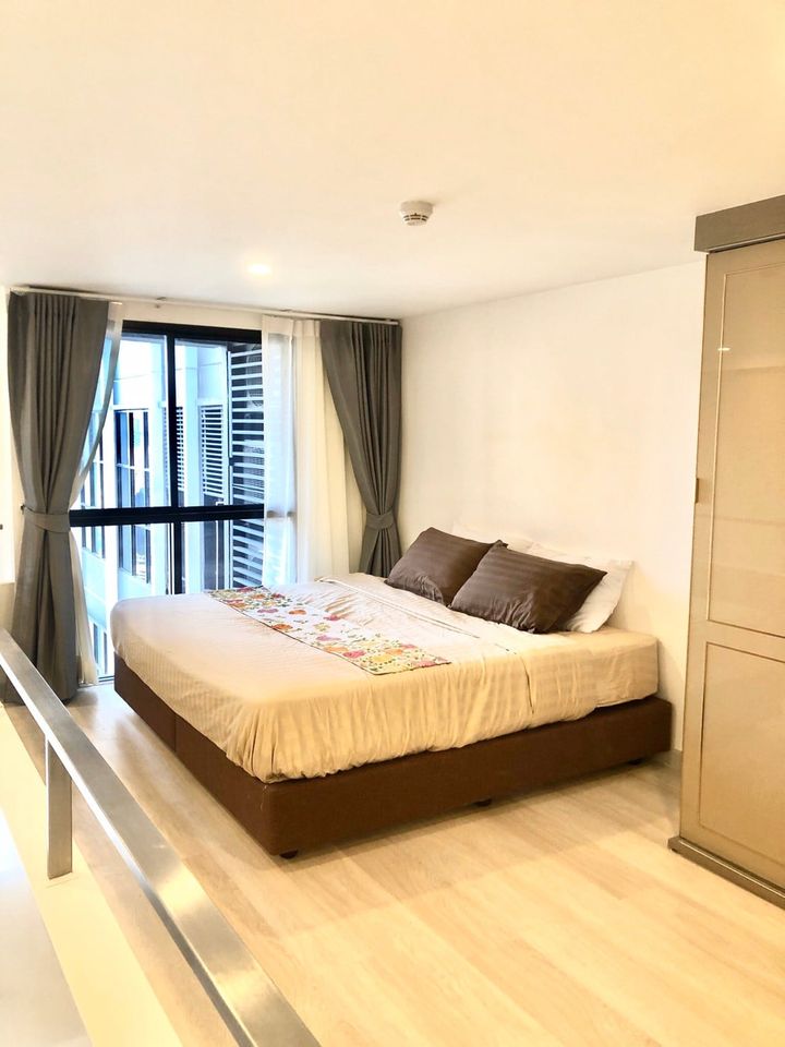 Knightsbridge Prime Sathorn