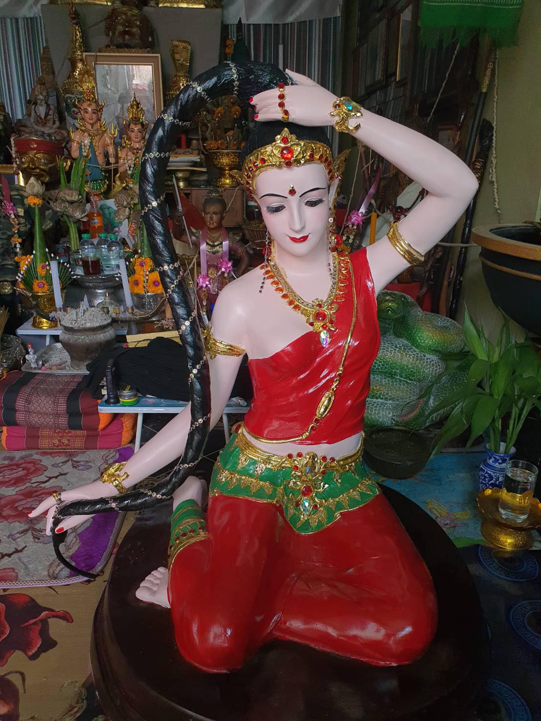 พระเเม่ธรณี เนื้อเรซิ่นไฟเบอร์กลาส