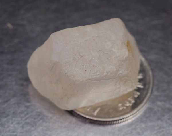 ก้อนดิบมูนสโตน (Moonstone) 20.50 กะรัต