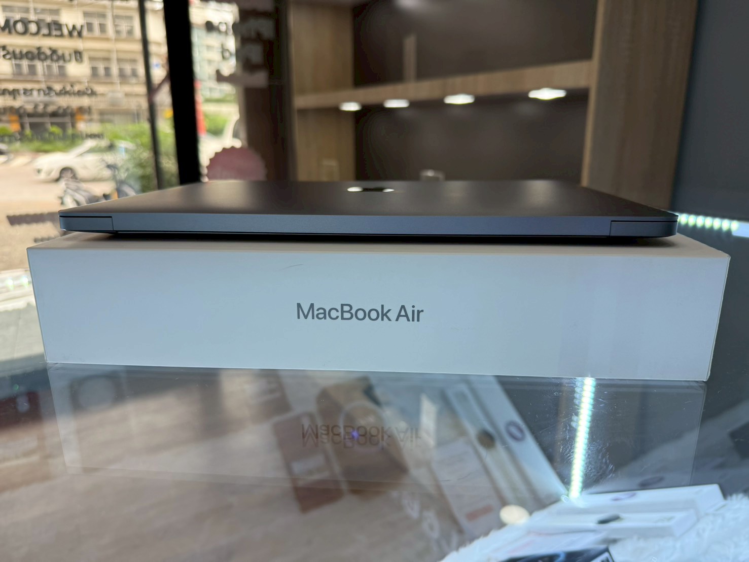 MacBook Air 13" (M1 ปี 2020) 8/256GB Space Gray