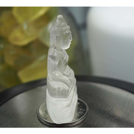 ควอร์ตขาวแกะสลักพระพุทธรูป 46.90 กะรัต