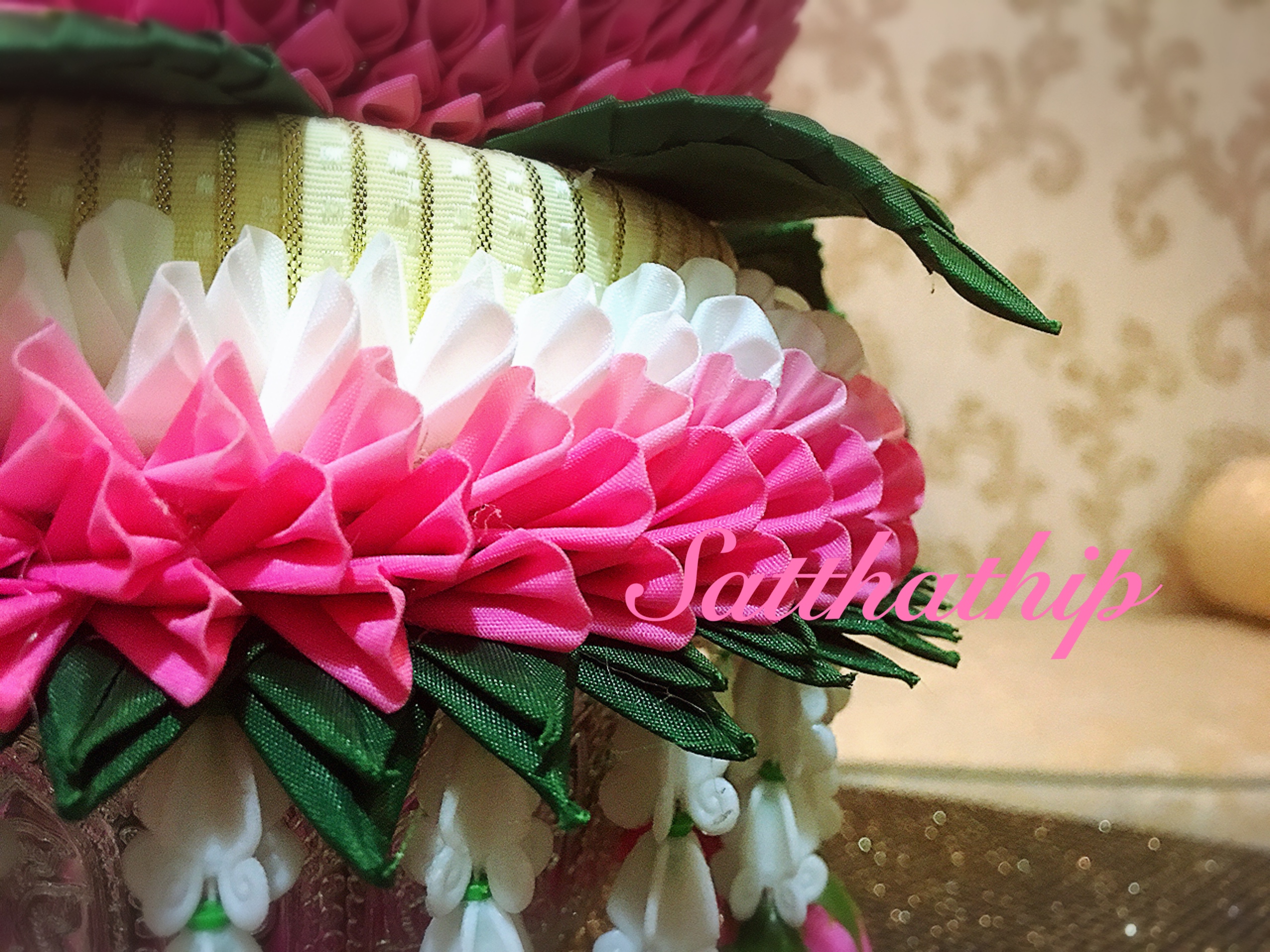 พานพุ่มผ้า สีชมพู - พานพุ่ม สีชมพู - พานพุ่มสักการะ สีชมพู - Phan bush