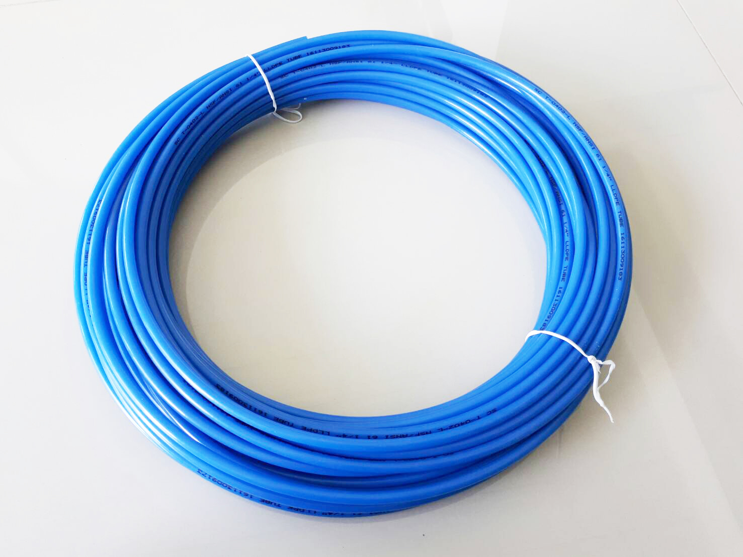 สายเทอร์โมพลาสติกทนแรงดัน 1/4" สีฟ้า - 50 เมตร