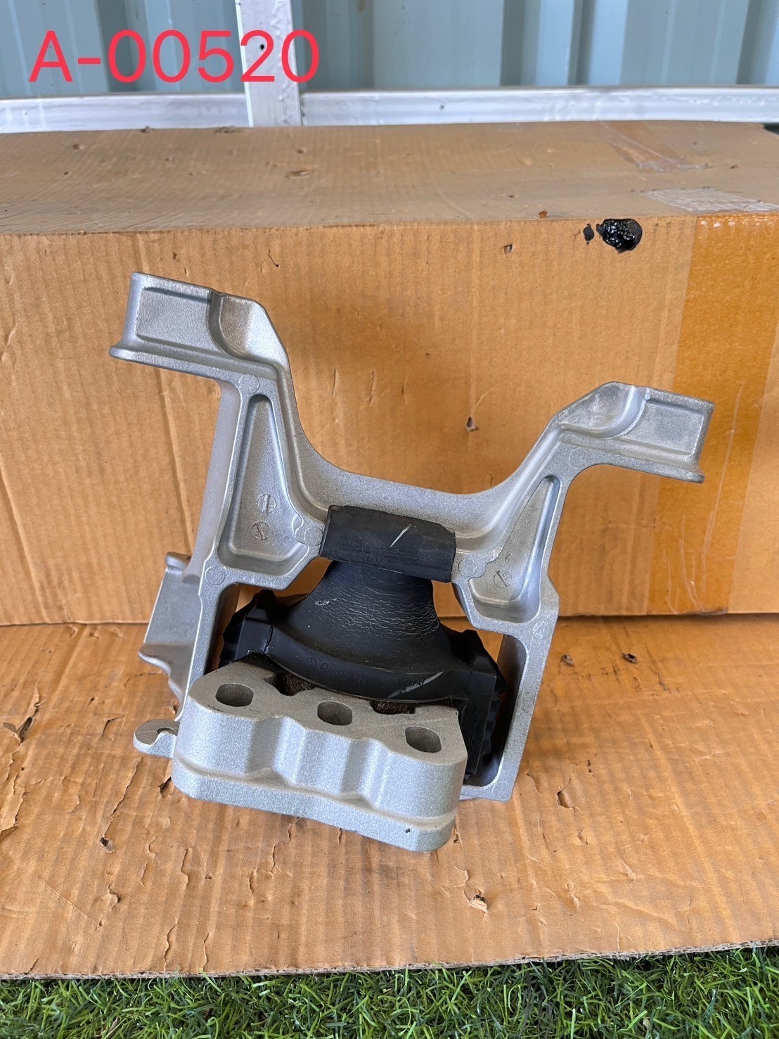 ยางแท่นเครื่อง R Mazda2 2014-20