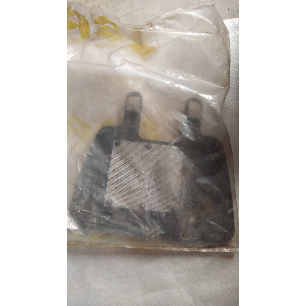 ไส้กรองอากาศ สำหรับรุ่น Smash 110 Junior FD110XC-A อะไหล่แท้ SUZUKI 13780-09G60-000