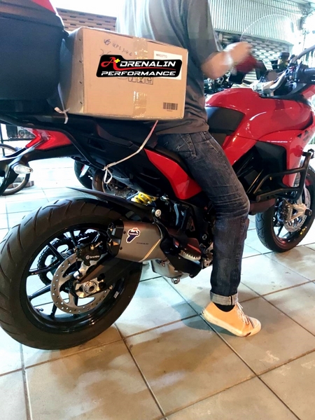 ท่อ Termignoni สลิปออน สำหรับ Multi V2 , 950, 1200enduro 1260enduro (For Exhibition only)