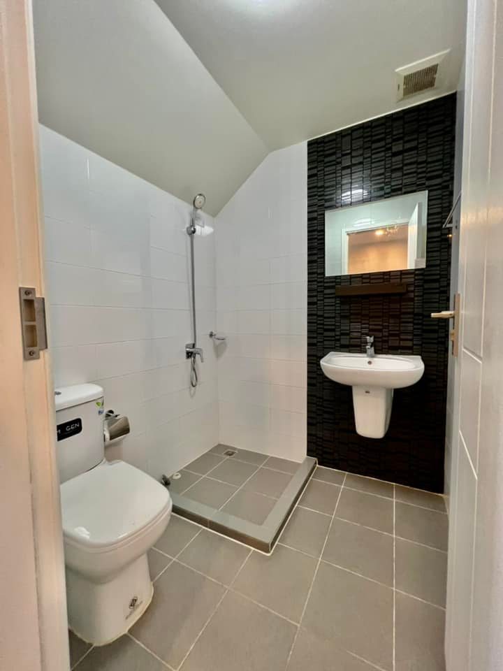 Townhouse Townhome for rent