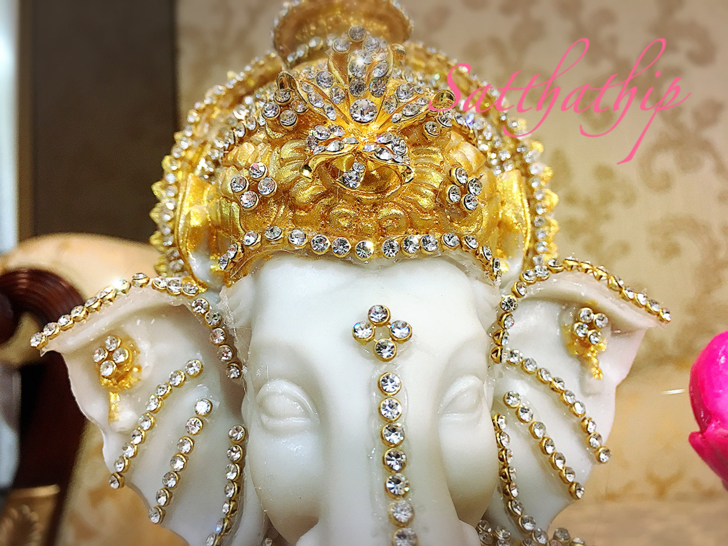 พระพิฆเนศ ปางประทานพร (เรซิ่น แต่งองค์) - Ganesha: Lord of Success
