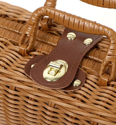 กระเป๋าสาน,ตะกร้าปิกนิก,กระเช้าของขวัญอาหาร