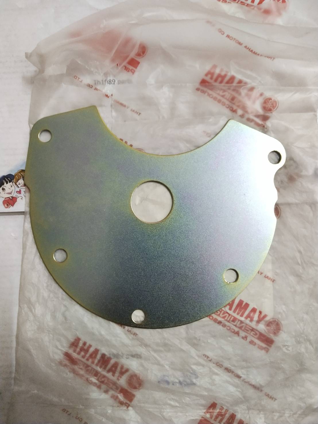 แผ่นรองฝาครอบซีวีที สำหรับรุ่น MIO125RR/MX/GT ปี2010 อะไหล่แท้ YAMAHA 33S-E5191-00