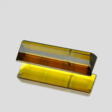 พลอยทัวร์มาลีน (Tourmaline) 1.30 กะรัต