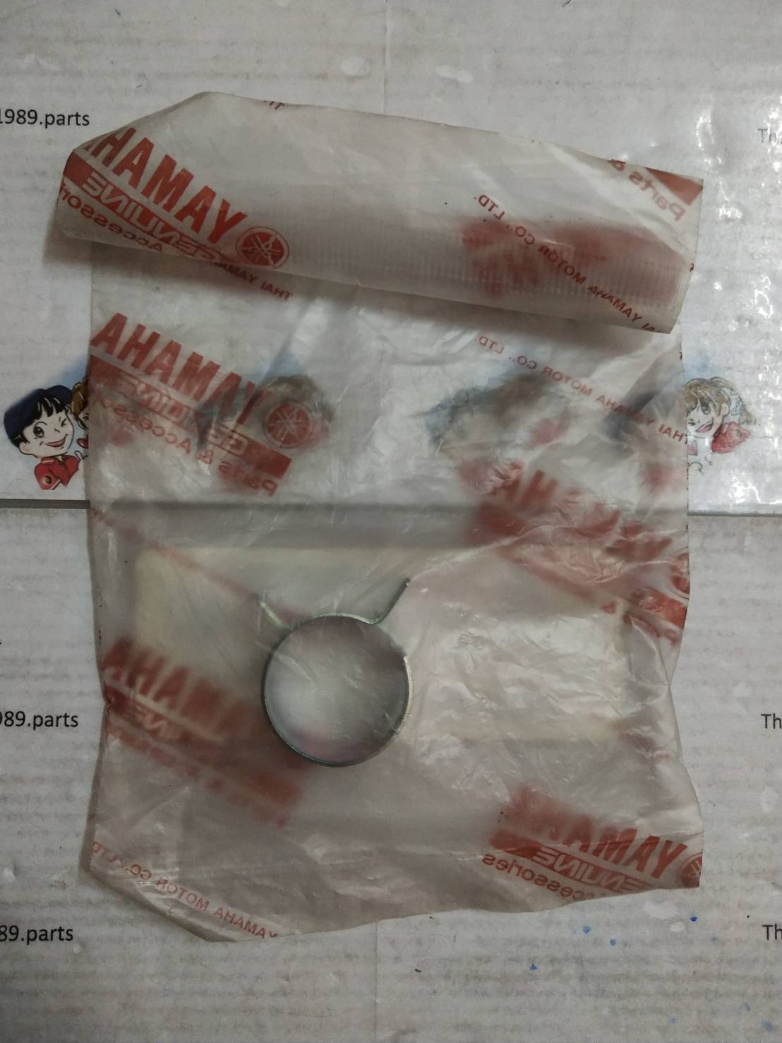 คลิ๊บรัดท่อระบายอากาศ สำหรับรุ่น FINO 2010 , MIO125 อะไหล่แท้ YAMAHA 90467-22800