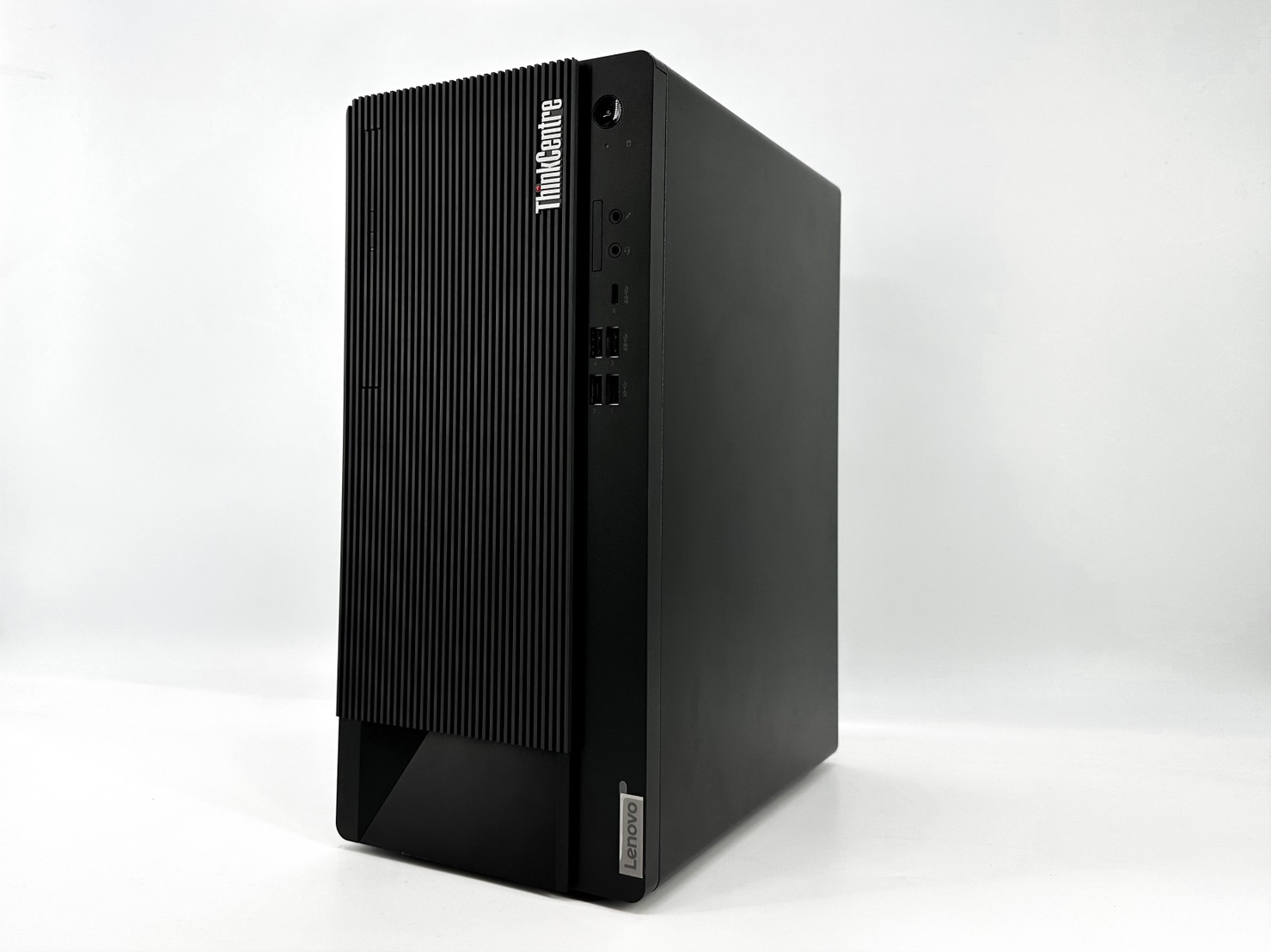 Lenovo M90t Desktop (ThinkCentre) - Type 11D0