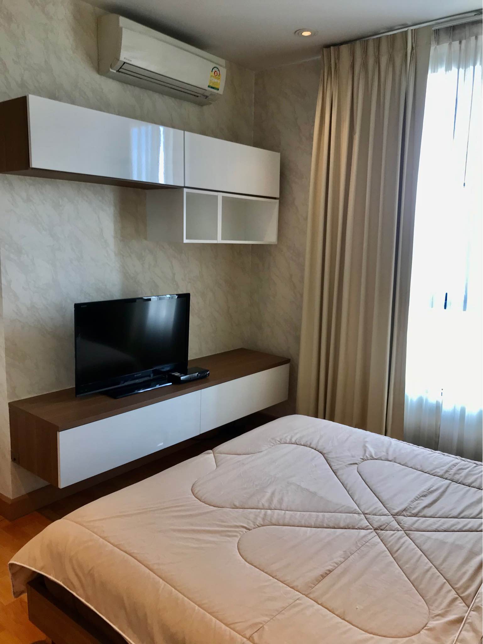 The President Condo Sukumvit81