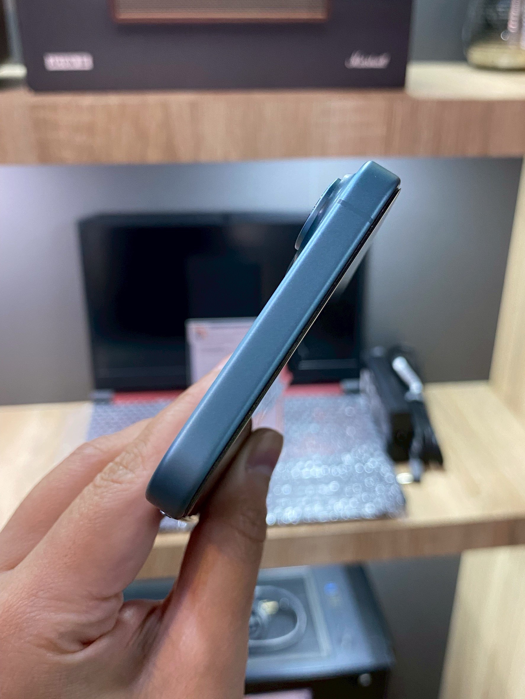 iPhone 16 Plus 128GB Teal