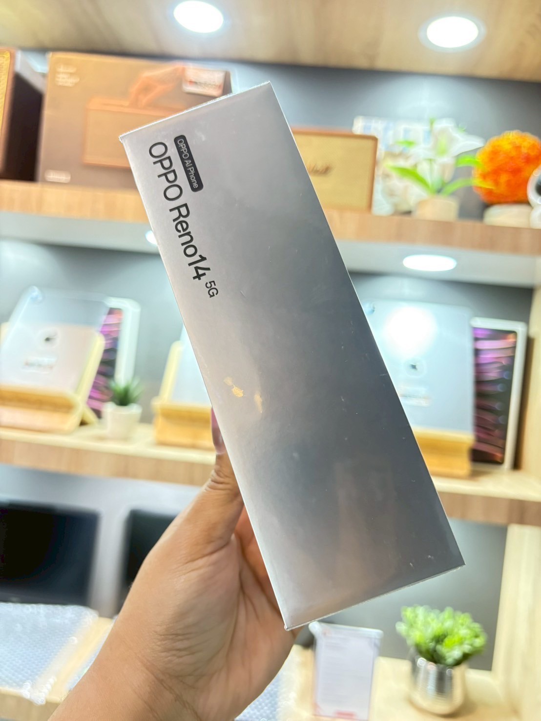 OPPO Reno14 (5G) 12/256GB สี Luminous Green มือ1