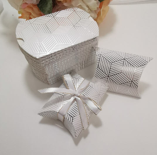 กล่องใส่ของชำร่วย,กล่องของชำร่วย,กล่องของขวัญ,ราคาส่ง,ราคาถูก,ขนาด11*7*5cm,ขั้นต่ำ500ชิ้น