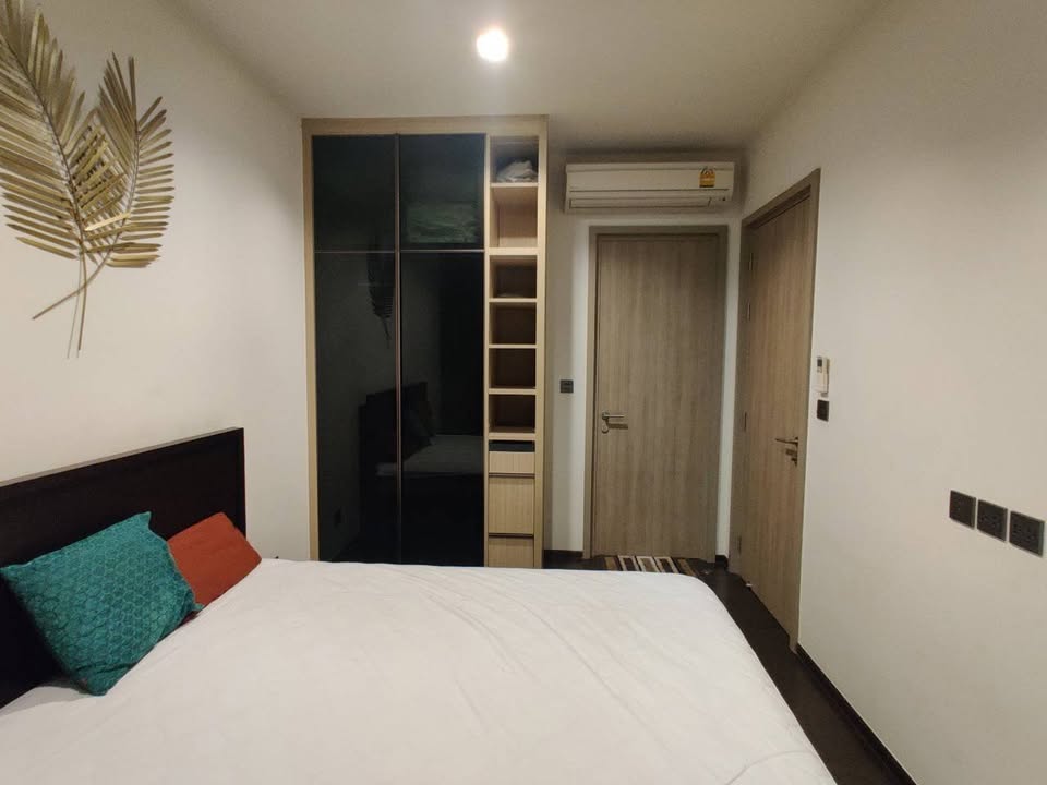 The Line Ratchathewi