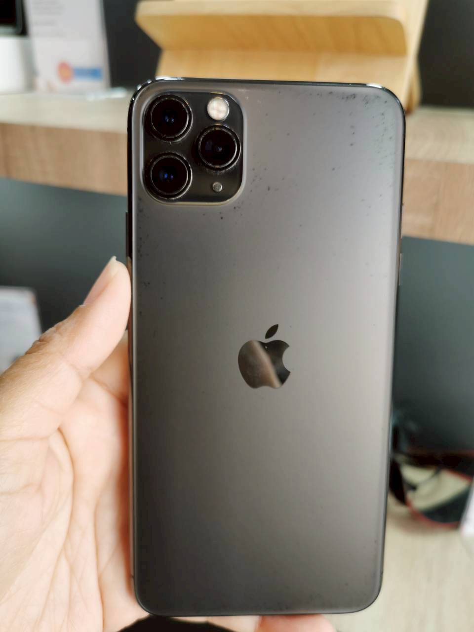 iPhone 11 Pro Max 64GB Space Gray