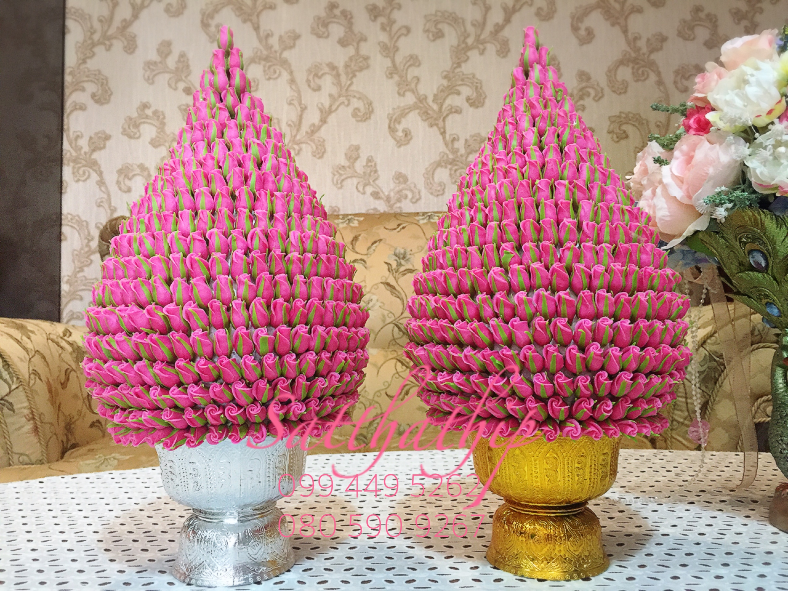 พานพุ่มดอกกุหลาบ ประดิษฐ์จากดิน [7 นิ้ว 3,500 บาท/คู่]