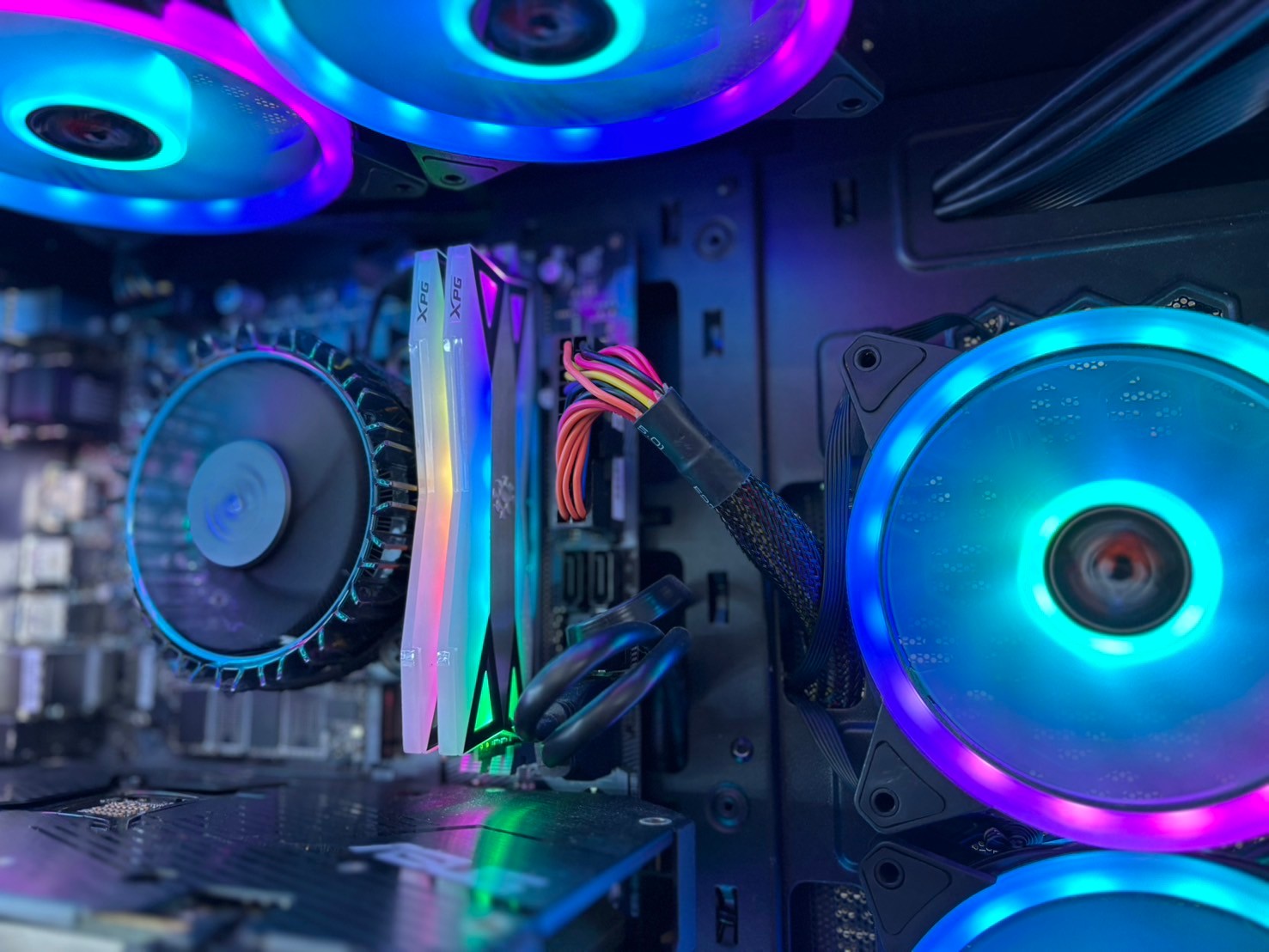 PC ประกอบ Intel Core i5-12400F/16GB/512GB SSD/AMD Radeon™ RX 6600