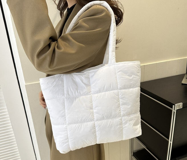 กระเป๋าบุนวม,กระเป๋าสะพายสำหรับผู้หญิง,ขั้นต่ำ500ชิ้น